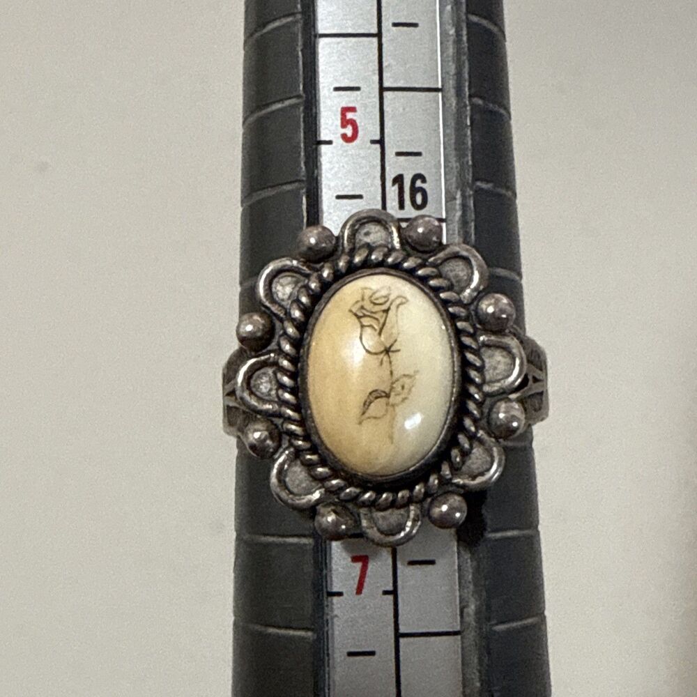 Vintage Native Size 6.25 Scrimshaw Bone Sterling Ring
